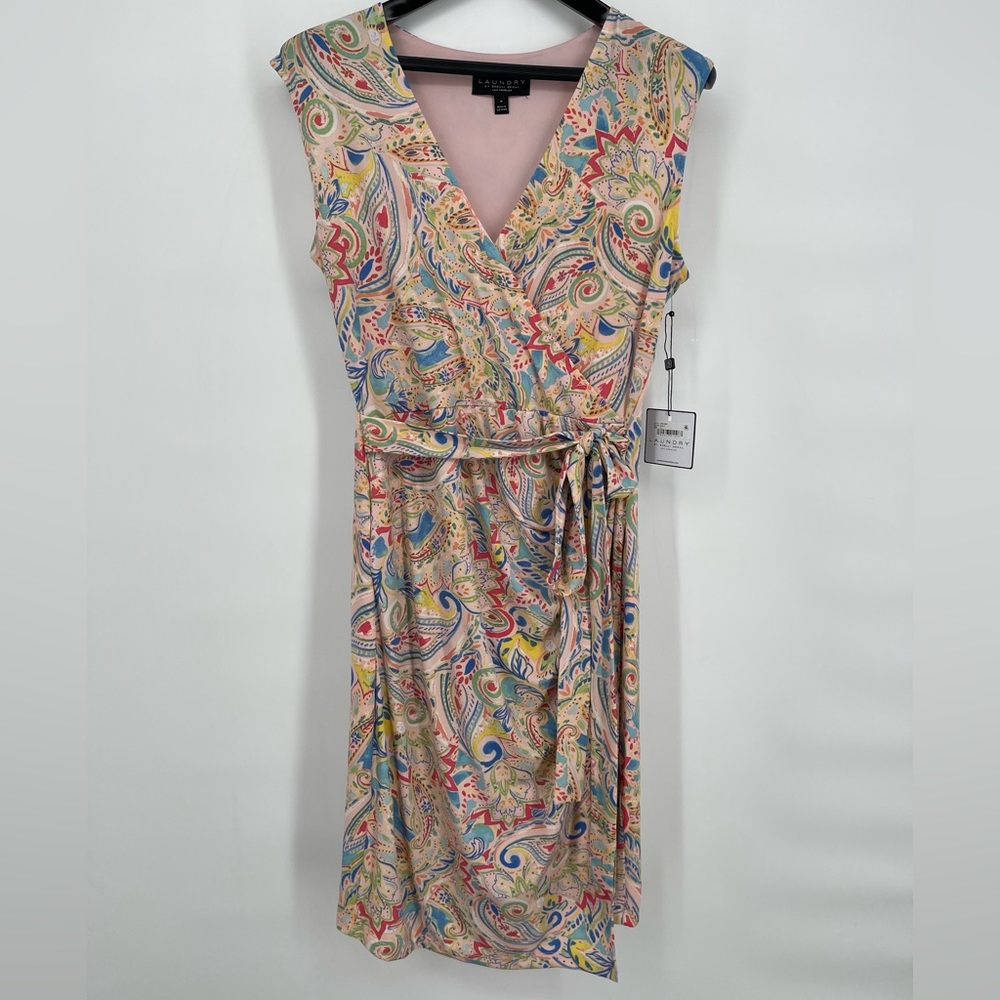 Laundry by Shelli Segal Faux Wrap Dress size M NWT Floral color Multi‎